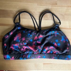Lululemon bra size 8